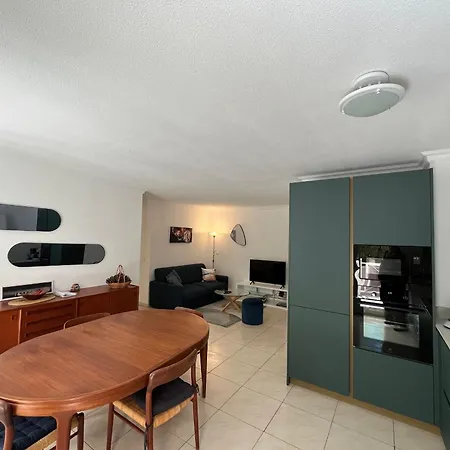 T3 Avec Terrasse, Parking, Proche Commerces Et Plages - Centre - Fr-1-319-15 公寓 *