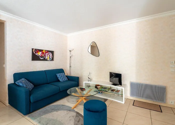 Апартаменты T3 Avec Terrasse, Parking, Proche Commerces Et Plages - Centre - Fr-1-319-15 *